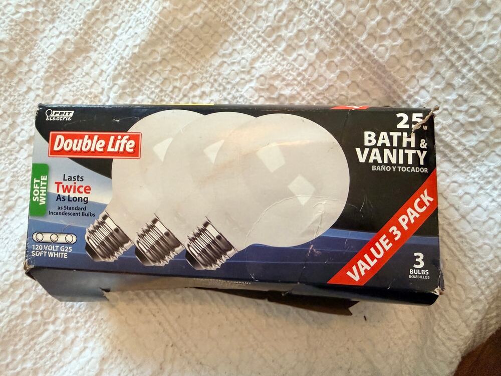 Feit Electric 25W G25 Soft White Bath Vanity Bulbs Double Life 3 Pack Globe NOS